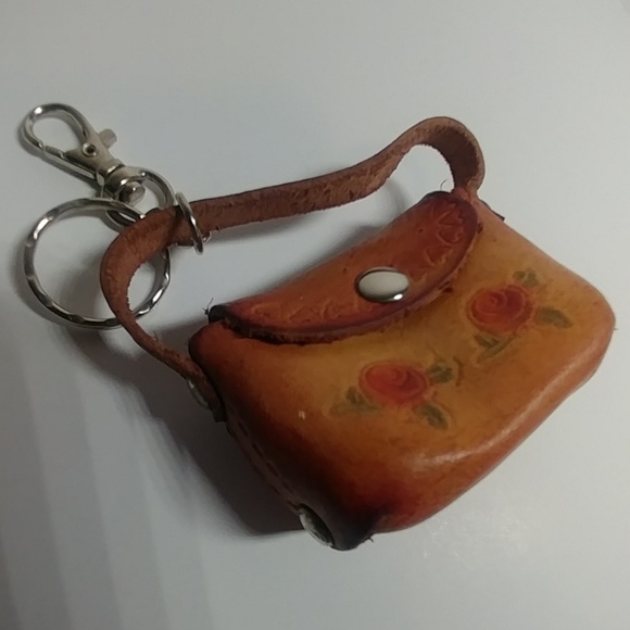 Hand Tooled Miniature Leather Purse Keychain - Picture 2 of 7